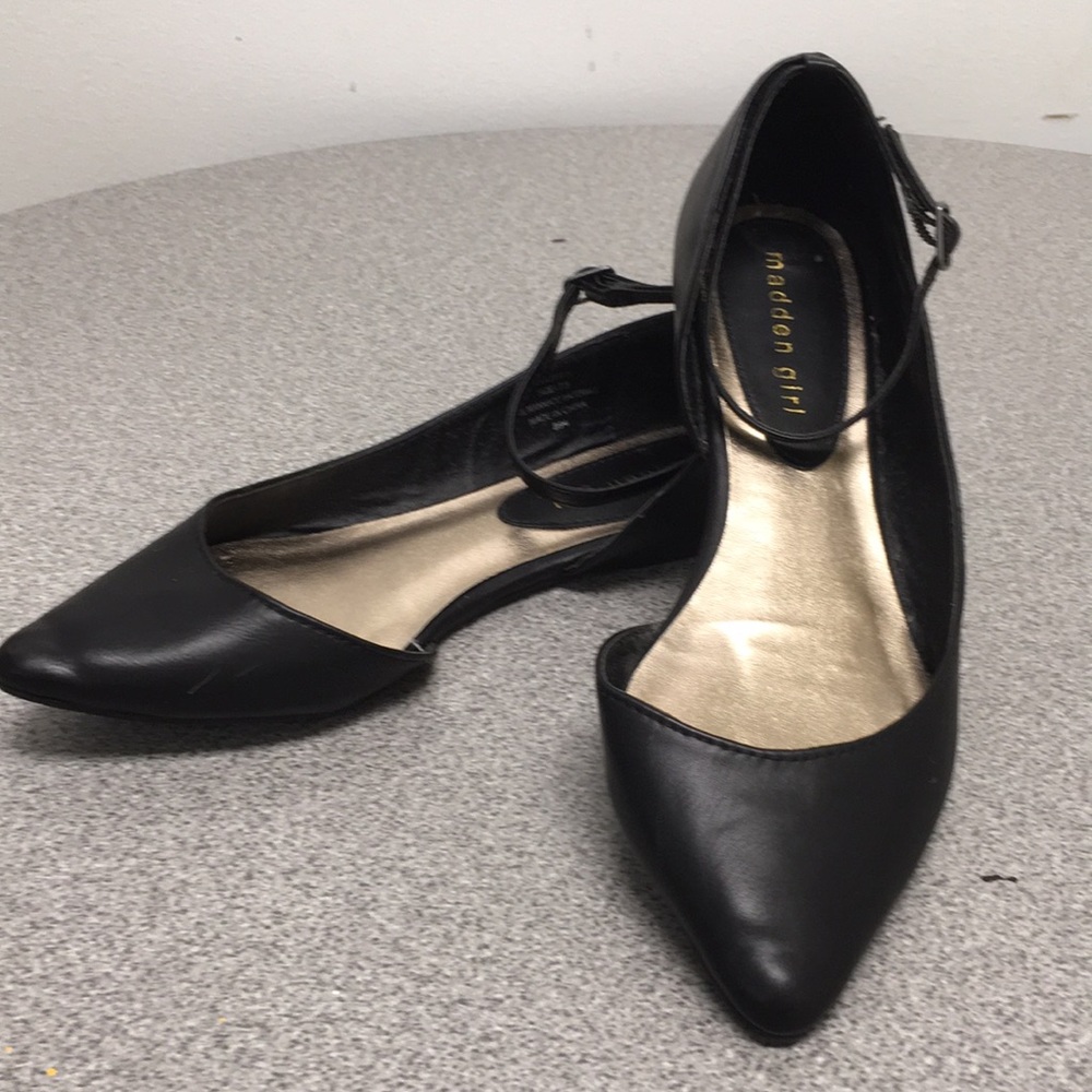 Madden girl D’Orsay flats